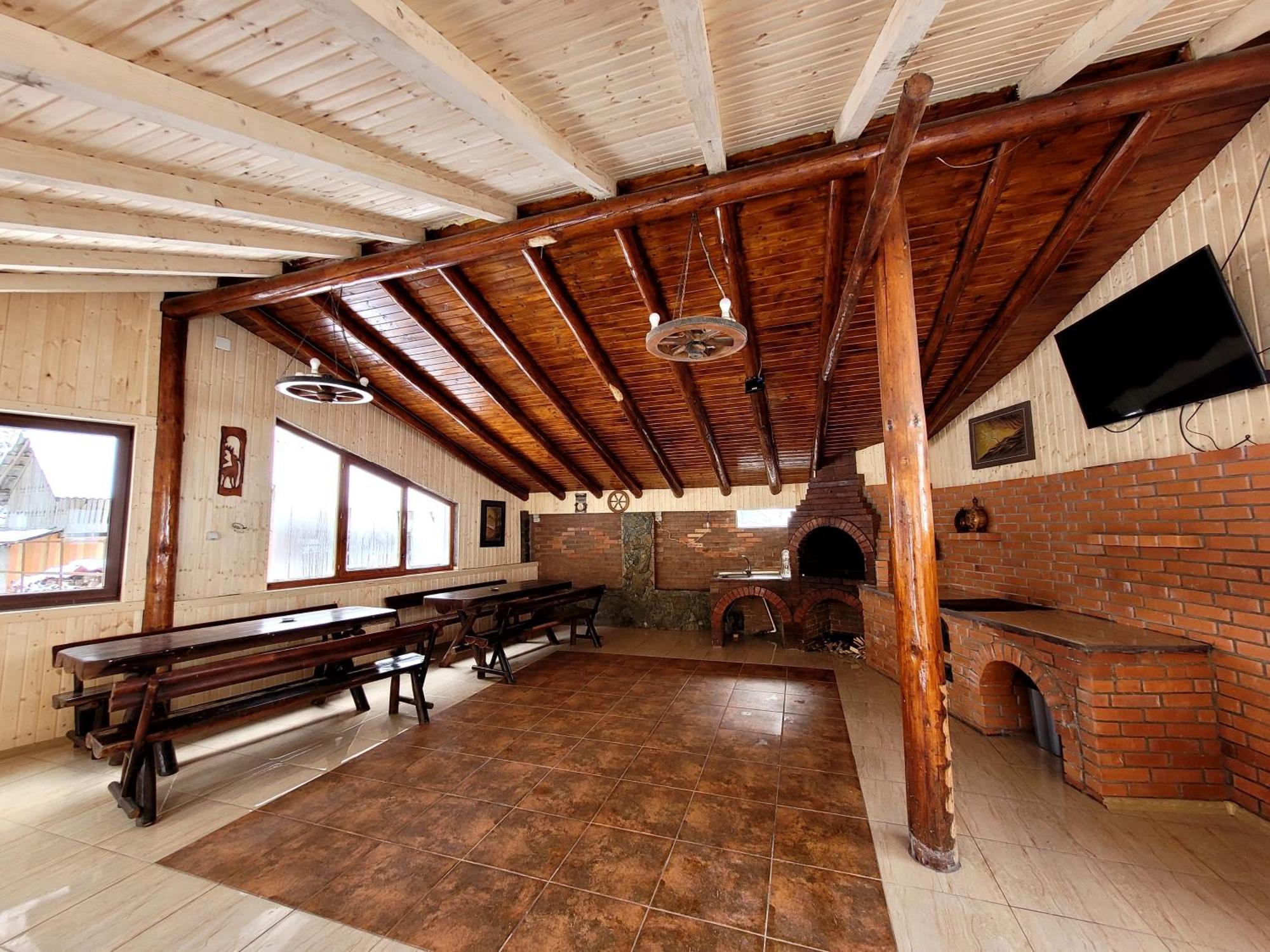 Casa Maryon Villa Rucăr Eksteriør bilde